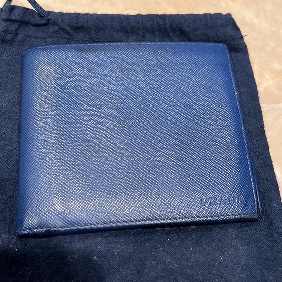 Authentic Prada - Bi Fold Wallet - Blue - Picture 5 of 6